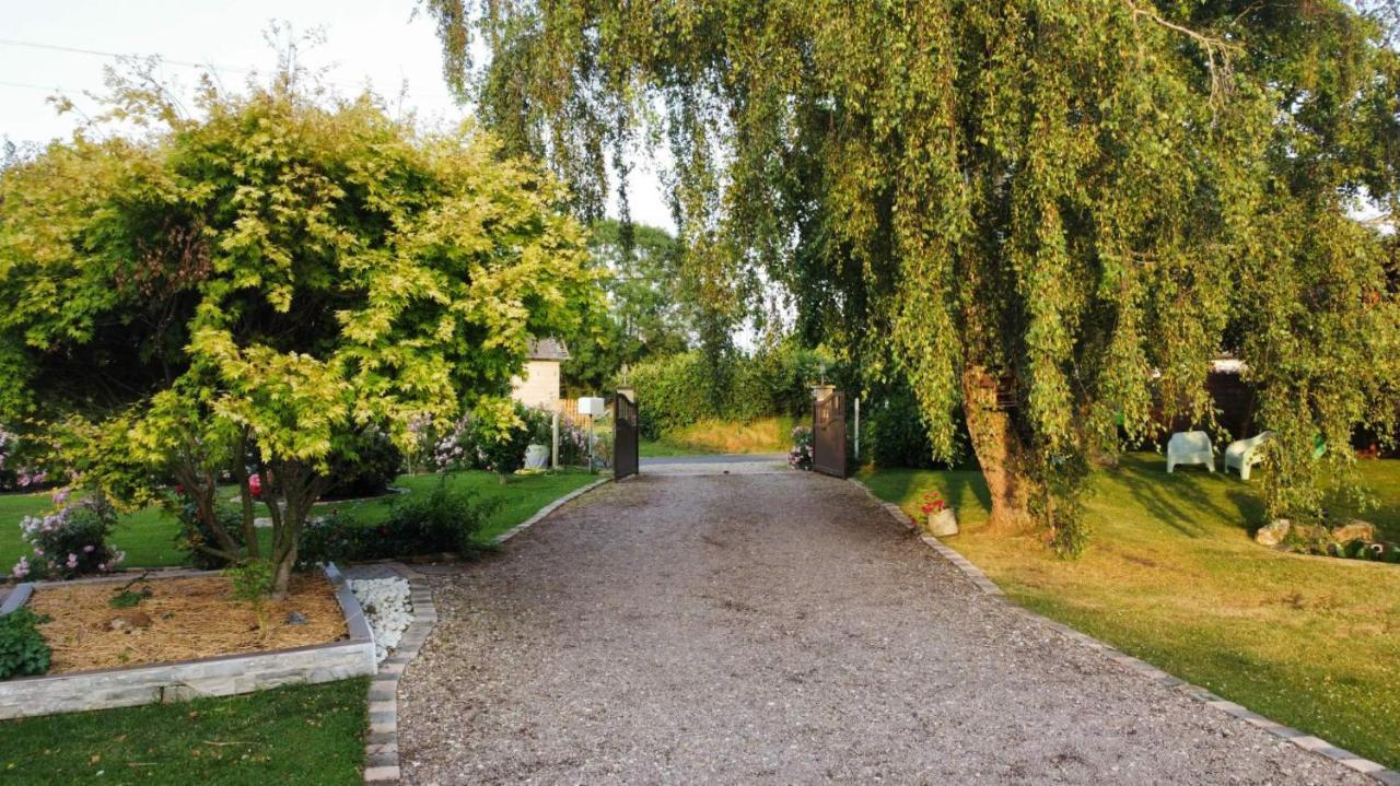 La Chaumiere Bed & Breakfast Saint-Martin-Saint-Firmin ภายนอก รูปภาพ